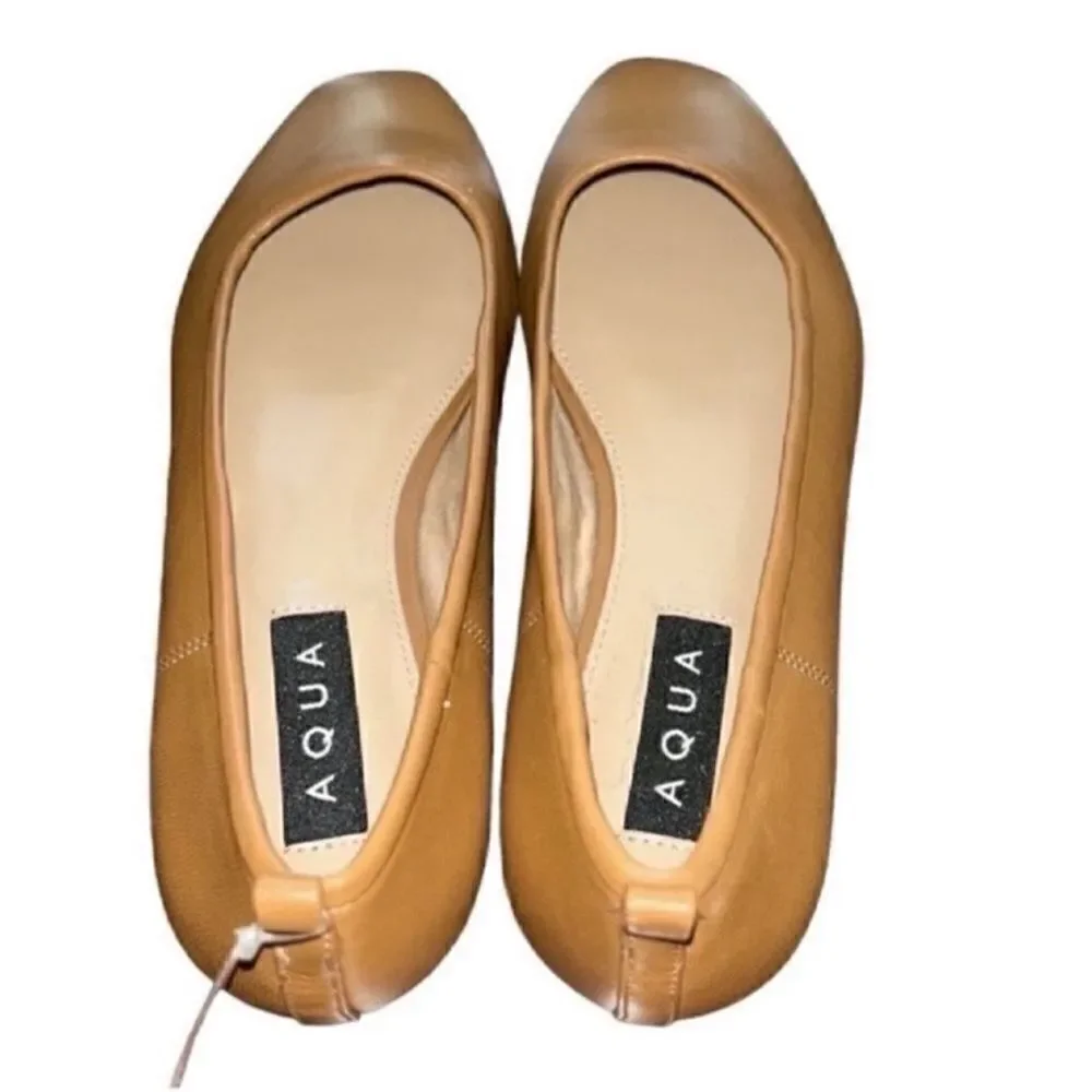 Aqua Leather Tan Flats/Shoes(Size 8.5M)